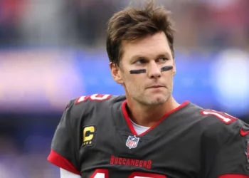 Tom Brady no descarta un posible regreso a la NFL y menciona posibles destinos