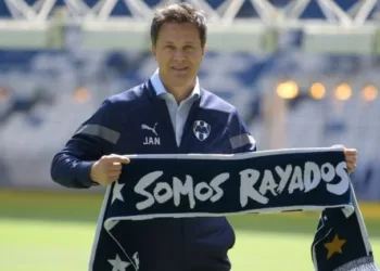 Tato Noriega exíge justícia po laser