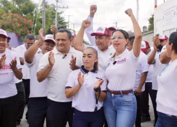 Taxistas de Cancún respaldan a Paola Moreno en su candidatura por el Distrito 6