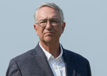 Ricardo Salinas niega acusaciones de AMLO de influencia en TV Azteca