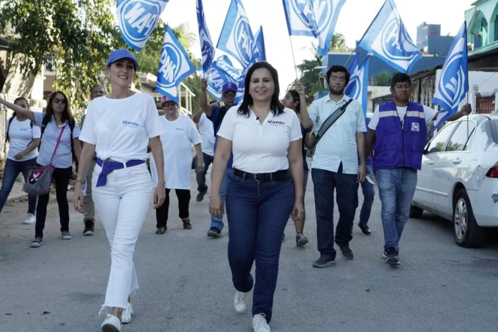 Mayuli Martínez aventaja en encuesta al senado en Quintana Roo sobre Palazuelos
