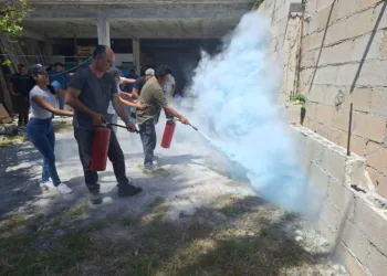 Curso gratuito de primeros auxilios y uso de extintores en Solidaridad