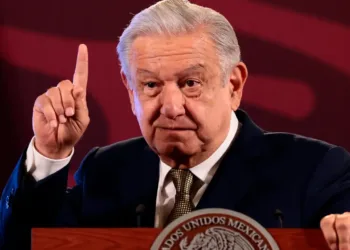 López Obrador afirma mantener relaciones con Argentina a pesar de pleito con Milei