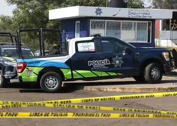Encuentran cabeza humana en maleta entregada voluntariamente a la policía