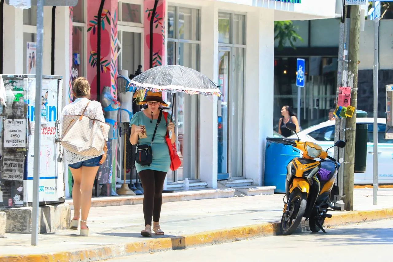 Solidaridad emite recomendaciones para prevenir golpes de calor
