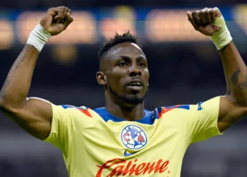 Julián Quiñones se despide del Club América