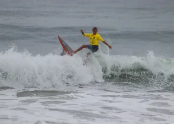 Medalla de plata en surf para Quintana Roo