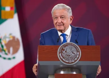 López Obrador afirma que México está en la cresta de una ola de transformación