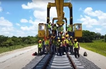 Muere trabajador del Tren Maya tras ser impactado por un rayo