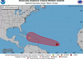Aparece onda tropical en el Atlántico Central