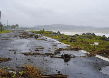 "Ernesto" se convierte en huracán categoría 1 tras su paso por Puerto Rico