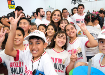 Clausura Mara Lezama el Curso de Verano “Baaxlo’ob Paalalo’ob 2024”