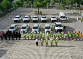 Entregan nuevo equipo y unidades al personal de Protección Civil en Solidaridad