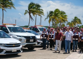 Mara Lezama fortalece la movilidad en Quintana Roo con entrega de patrullas y unidades móviles