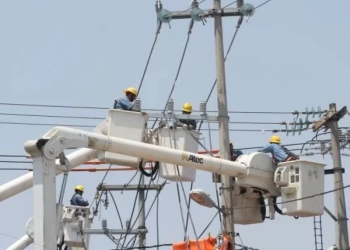 Corte de energía deja sin luz a varias regiones de Cancún y Playa del Carmen