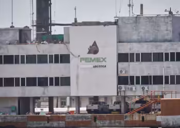 Pemex, la petrolera más endeudada del mundo en México