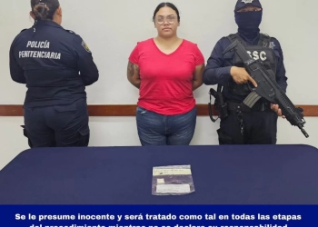 Mujer es detenida por presunto tráfico de drogas