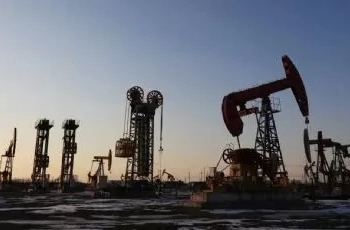 OPEP+ retrasa aumento de producción y el crudo rebota por posible huracán 5 OPEP+ retrasa aumento de producción y el crudo rebota por posible huracán