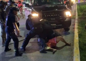 Sujeto con machete en mano aterroriza a vecinos de la 233