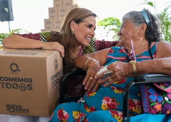 Mara Lezama supervisa entrega de apoyos alimentarios en Chetumal