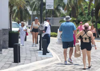 Dependencia del turismo en Quintana Roo aumenta un 40%