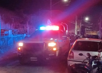 Hombre muere a balazos en la calle
