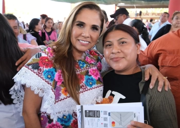 Mara Lezama anuncia nuevas tarjetas Mujer es Poder