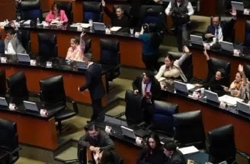 Senado revierte Reforma Energética: Pemex y CFE regresan al estado