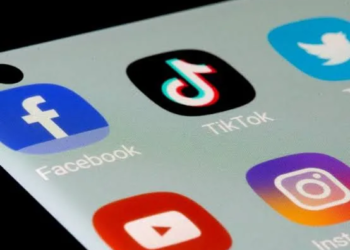 Australia prohibirá redes sociales para menores de 16 años
