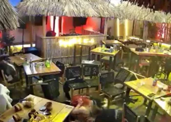 Violento ataque armado en bar de Querétaro deja 10 muertos y 7 heridos
