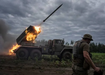 Biden levanta restricciones sobre el uso de armas para ataques en territorio ruso