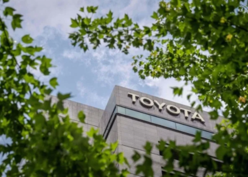 Toyota México anuncia inversión de $1,450 millones