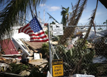 Cayos de Florida despiden temporada de huracanes con acto simbólico