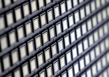 Sheinbaum defiende la producción de semiconductores en México