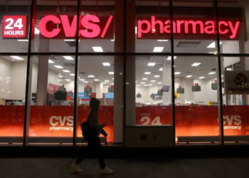 EE.UU. demanda a CVS por recetar opioides ilegalmente