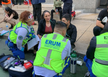 Incendio en Reforma deja intoxicados y evacuados