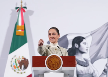 Impulsa Claudia Sheinbaum reforma para digitalizar 80% de los trámites