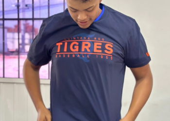 Joven cancunense Edrei Puga firma con el club Tigres