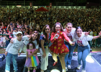Mara Lezama celebra Reyes Magos en Chetumal junto a miles de niños y la cantante Tatiana