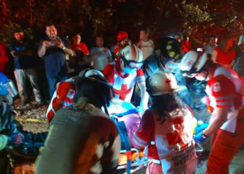 Accidente en la colonia “La Chiapaneca” deja un hombre prensado y grave