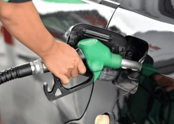Acuerdo limita el precio de la gasolina magna en México