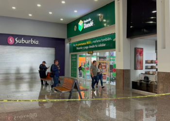 Violento asalto en casa de empeño en Cancún Mall