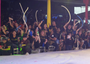 Comparsas infantiles deslumbran en el Carnaval Cozumel 2025