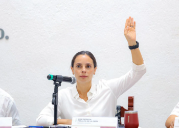 Combate frontal a la corrupción con nuevos gafetes para servidores públicos: Ana Paty Peralta