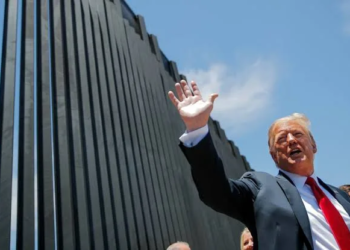 Trump afirma que México está “controlado por los cárteles” y ofrece ayuda