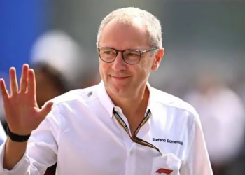 Domenicali continuará como CEO de la F1 hasta 2029