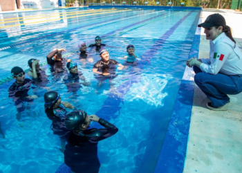 Rehabilitación rápida de la alberca olímpica en Playa del Carmen