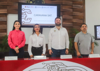 Caravana del SAT beneficia a más de 100 contribuyentes en Playa del Carmen