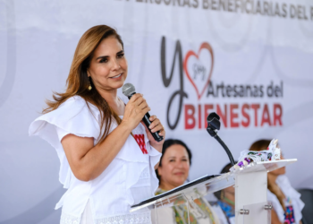 Mara Lezama impulsa artesanías en José María Morelos con apoyos