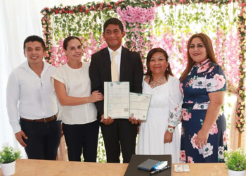 Histórica boda inclusiva rompe barreras en Cancún